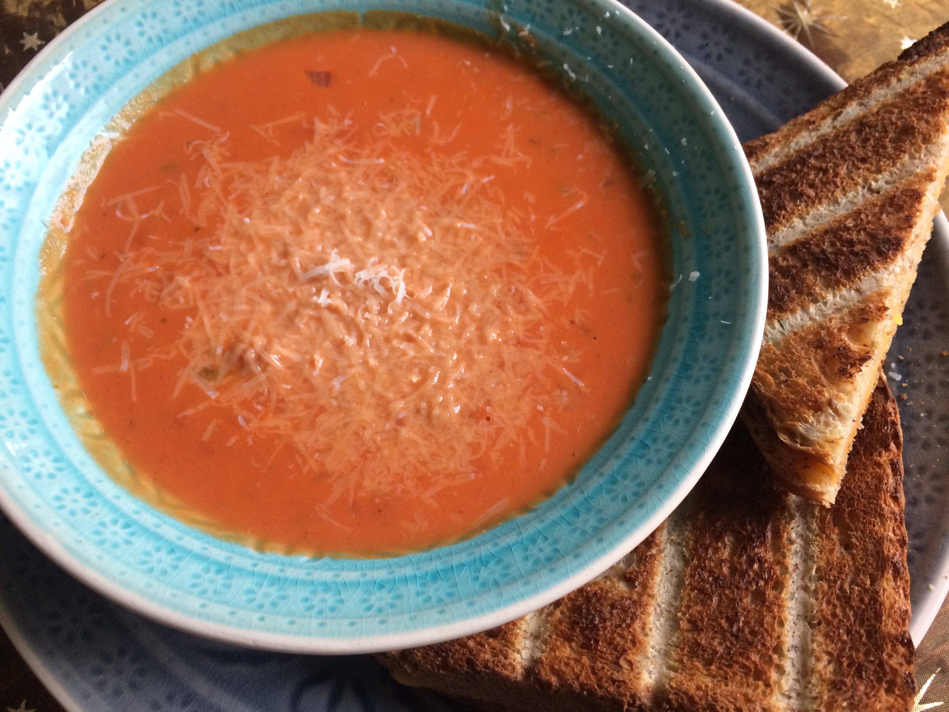 Cremige Tomatensuppe mit Sherry | Juli´s Pink Kitchen Cremige Tomatensuppe mit Sherry | Juli´s Pink Kitchen